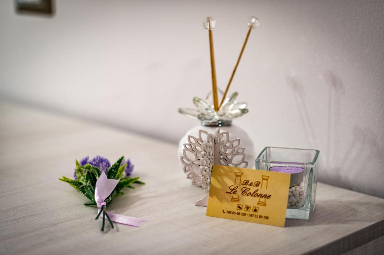 Le Colonne Bed and Breakfast Racale Buitenkant foto