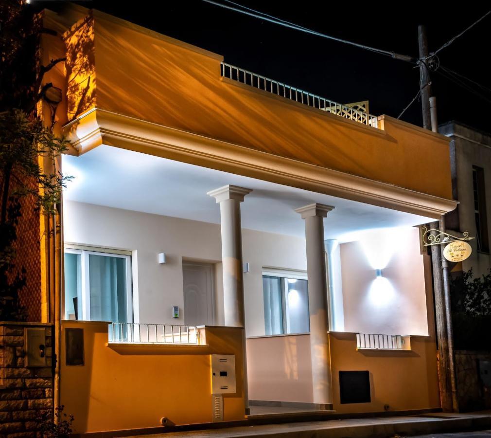 Le Colonne Bed and Breakfast Racale Buitenkant foto